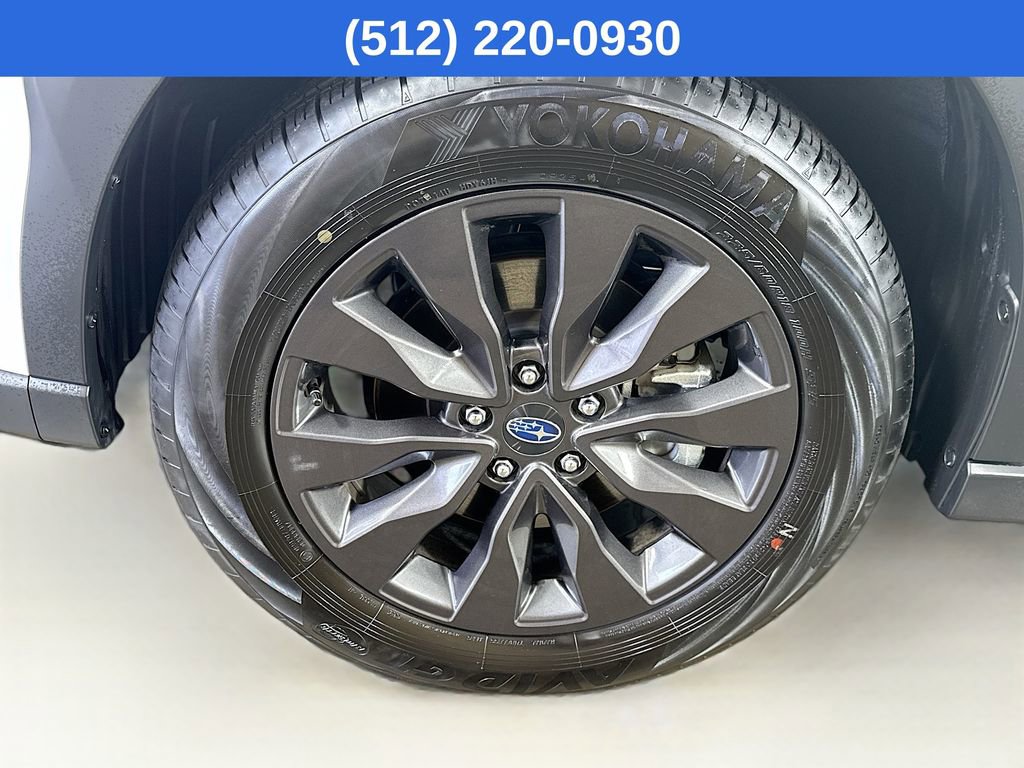 Certified 2025 Subaru Outback Onyx Edition image 40
