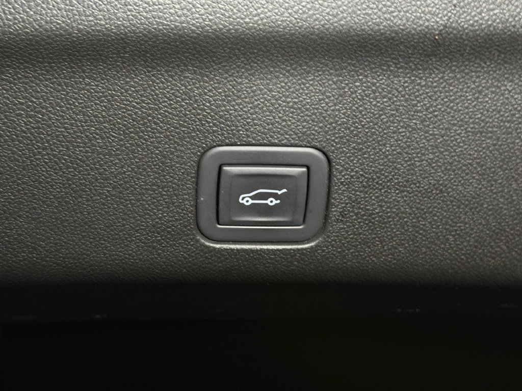 Used 2023 Cadillac Escalade V w/ LPO, Floor Liner Package AWD/4WD image 7