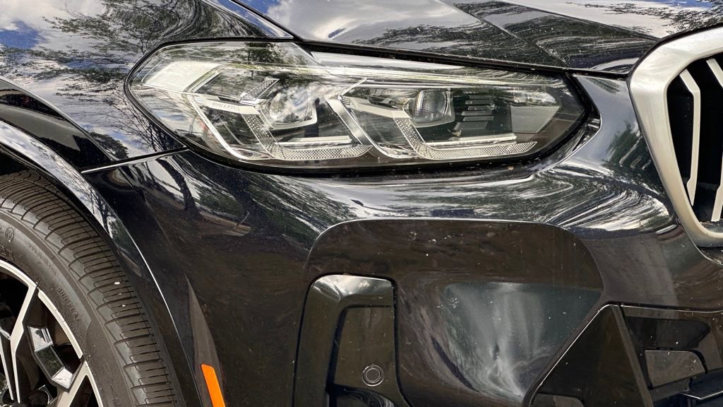 Used 2023 BMW X3 xDrive30i w/ M Sport Package image 2