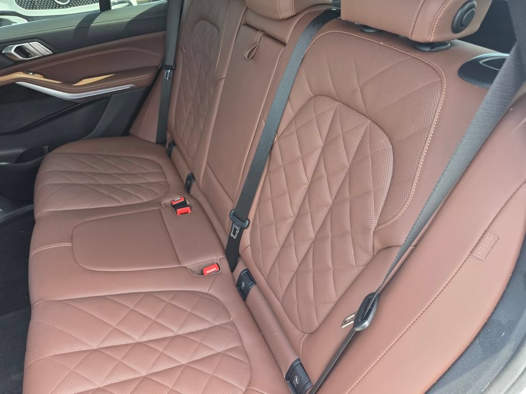 Used 2025 BMW X5 sDrive40i w/ Parking Assistance Package RWD image 15