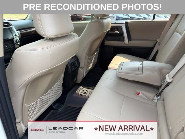 Used 2023 Toyota 4Runner Limited AWD/4WD image 24