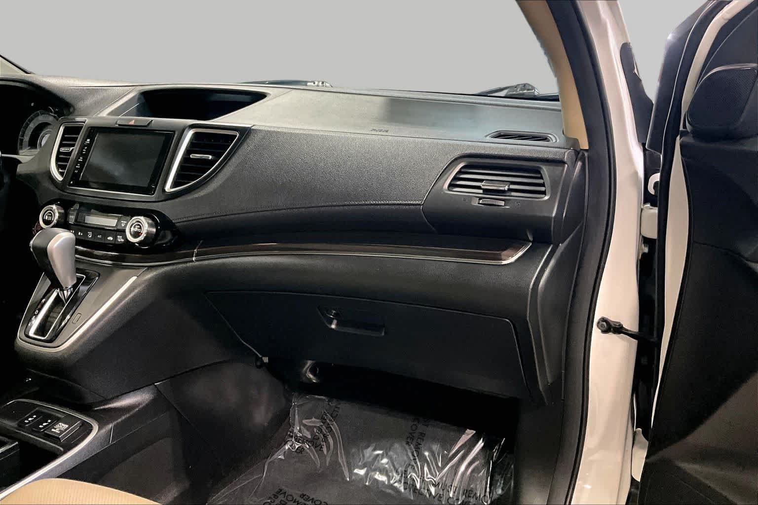 Used 2016 Honda CR-V Touring image 18