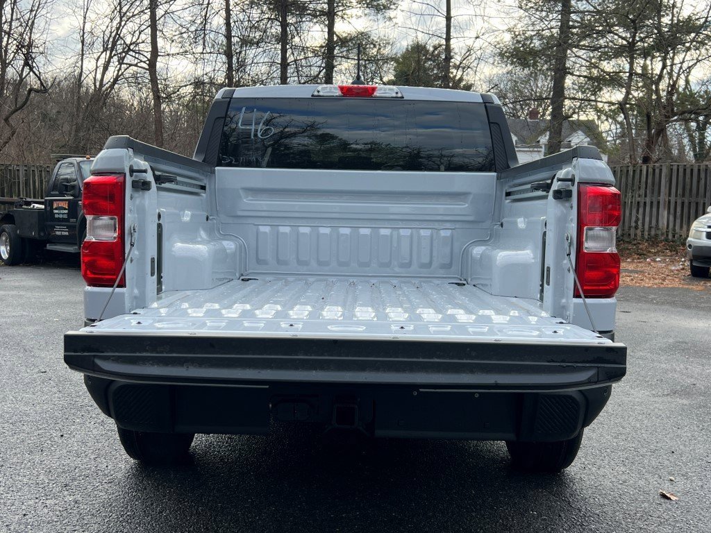 New 2025 Ford Maverick XL w/ Equipment Group 101A image 11