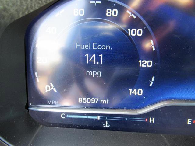 Used 2022 Chevrolet Silverado 1500 LT AWD/4WD image 24