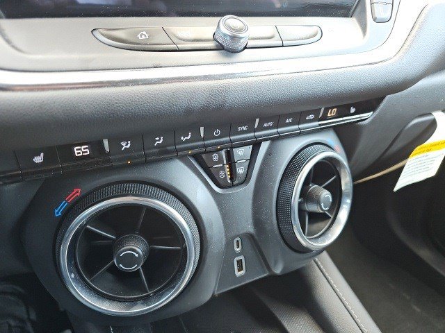 Used 2023 Chevrolet Blazer LT w/ Convenience Package image 24