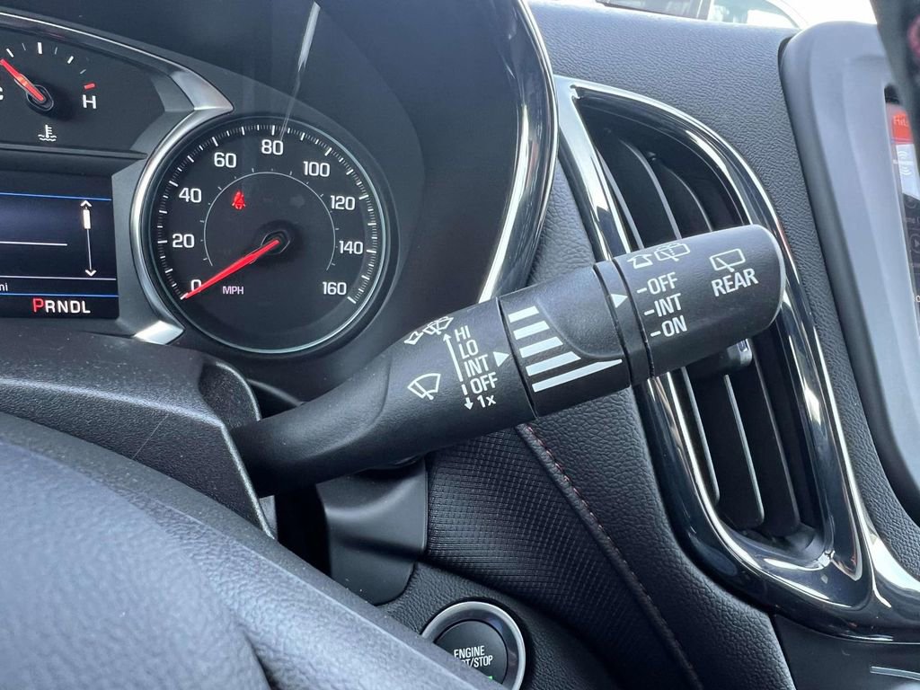 Used 2023 Chevrolet Equinox RS AWD/4WD image 24