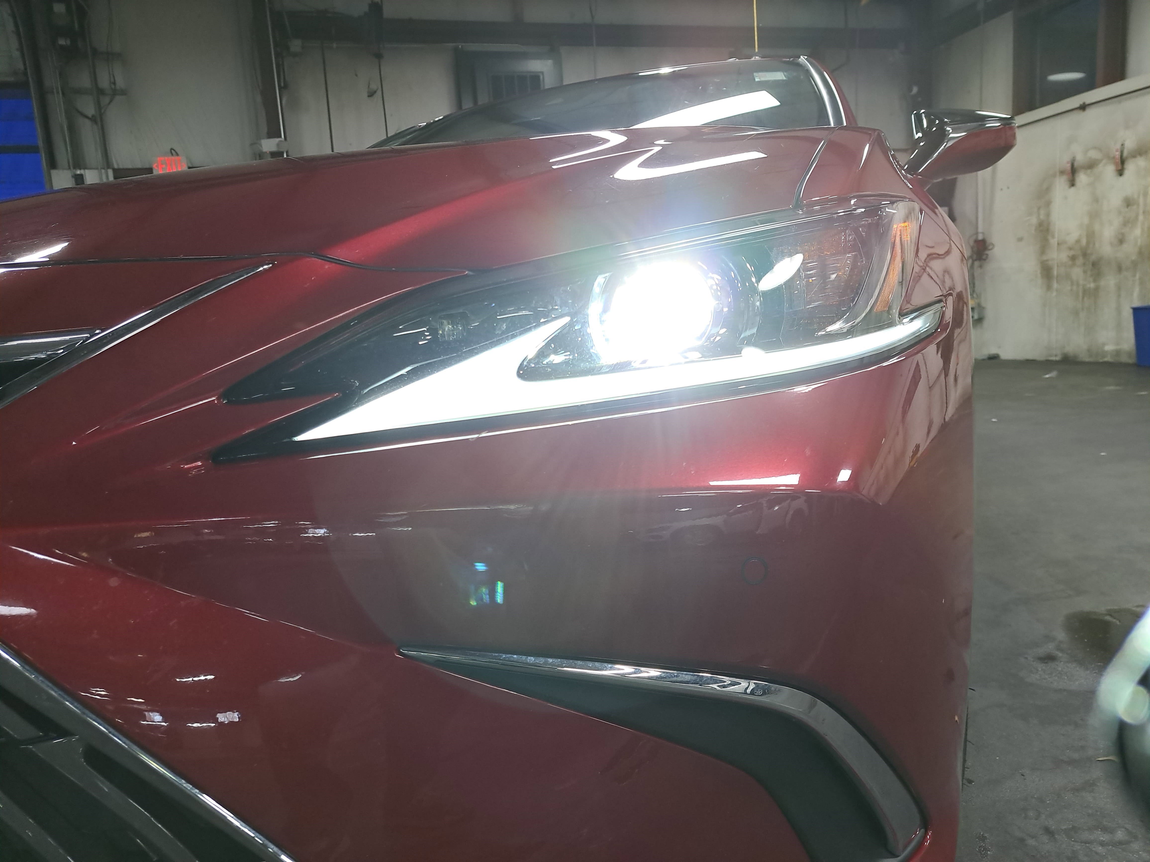 Used 2022 Lexus ES 350 w/ Premium Package image 31