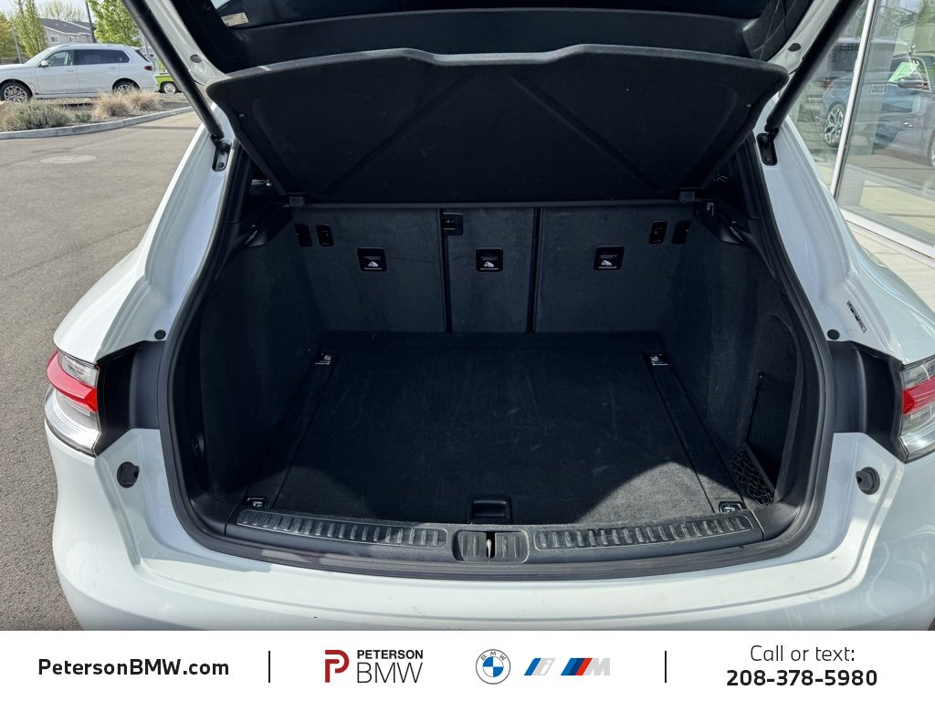 Used 2024 Porsche Macan image 6