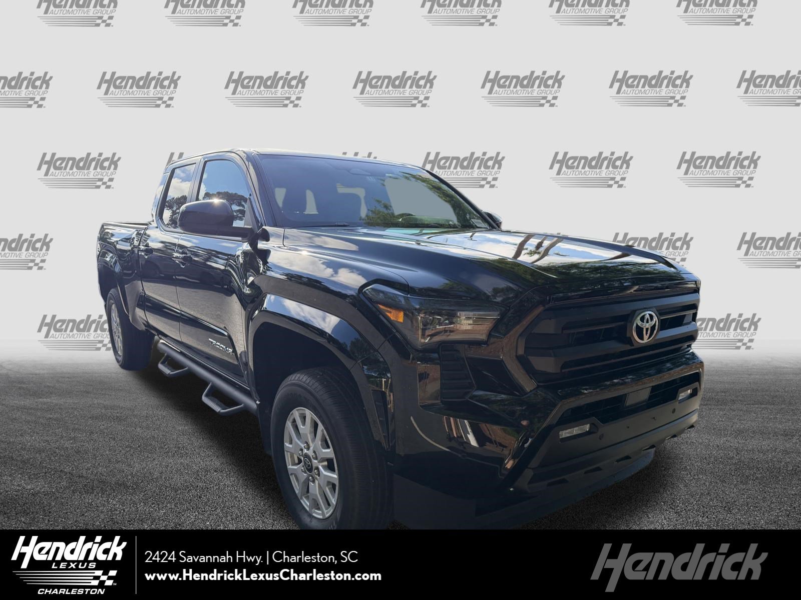 Used 2024 Toyota Tacoma SR5 AWD/4WD video 1