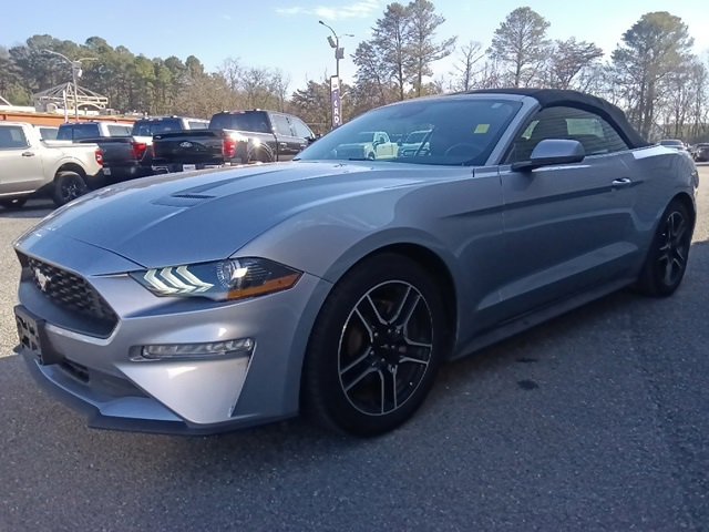 Used 2023 Ford Mustang Premium image 7