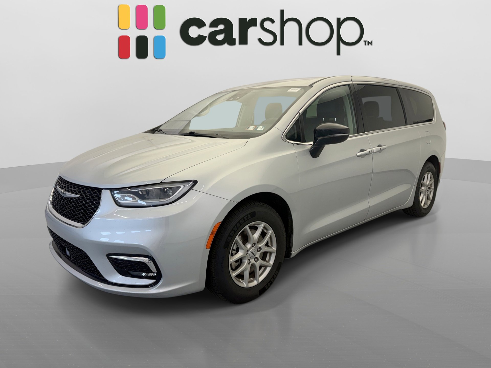 Used 2024 Chrysler Pacifica Touring-L