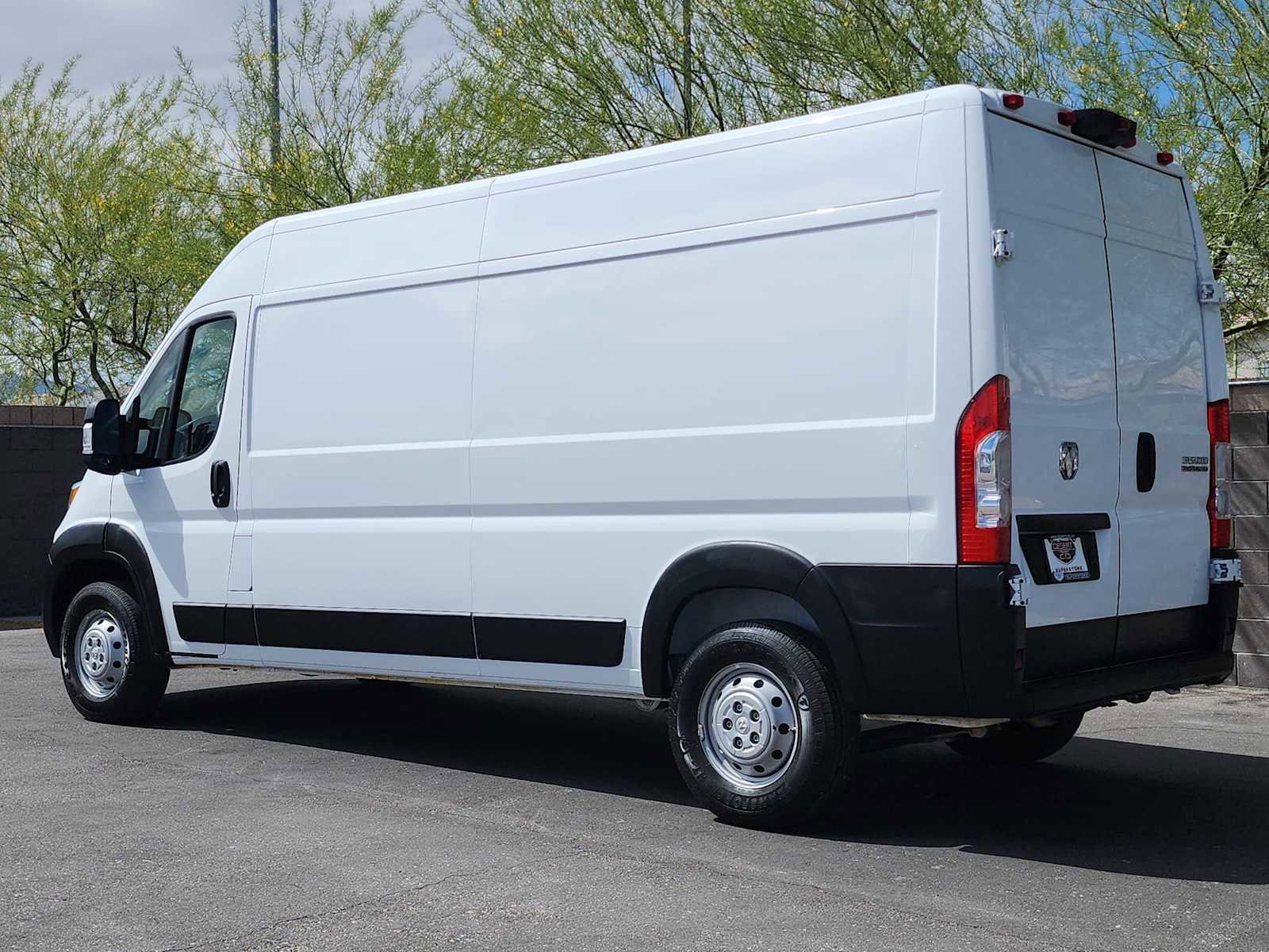 Used 2023 RAM ProMaster 3500 FWD image 6
