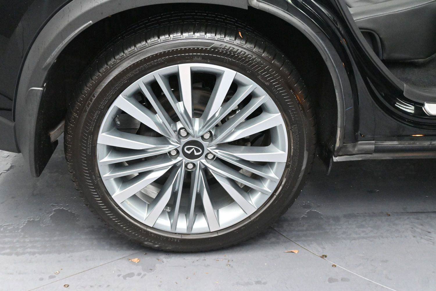 Used 2024 INFINITI QX50 Sensory AWD/4WD image 38