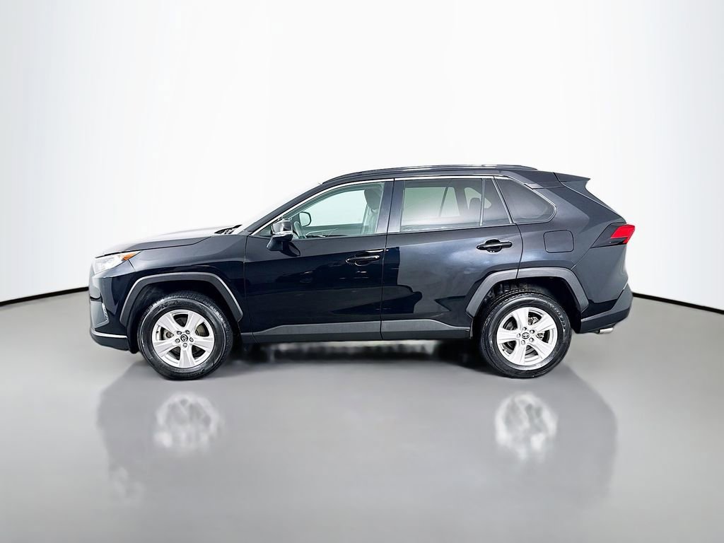 Used 2021 Toyota RAV4 XLE image 8