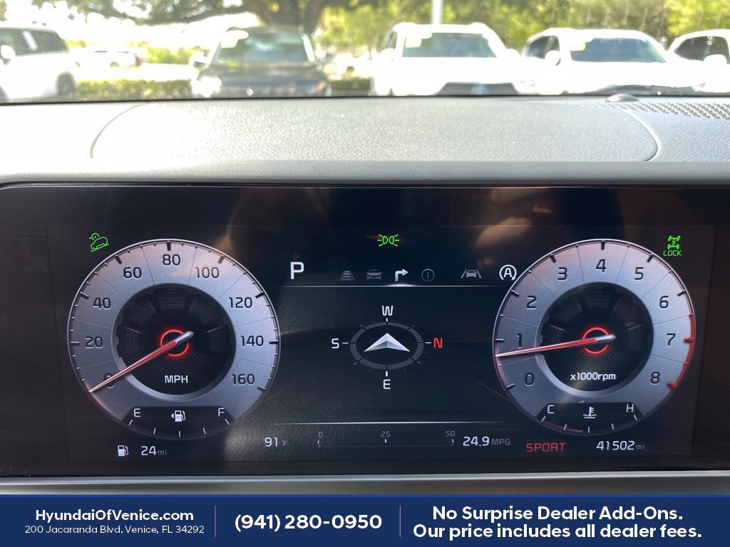 Used 2024 Kia Seltos EX AWD/4WD image 16