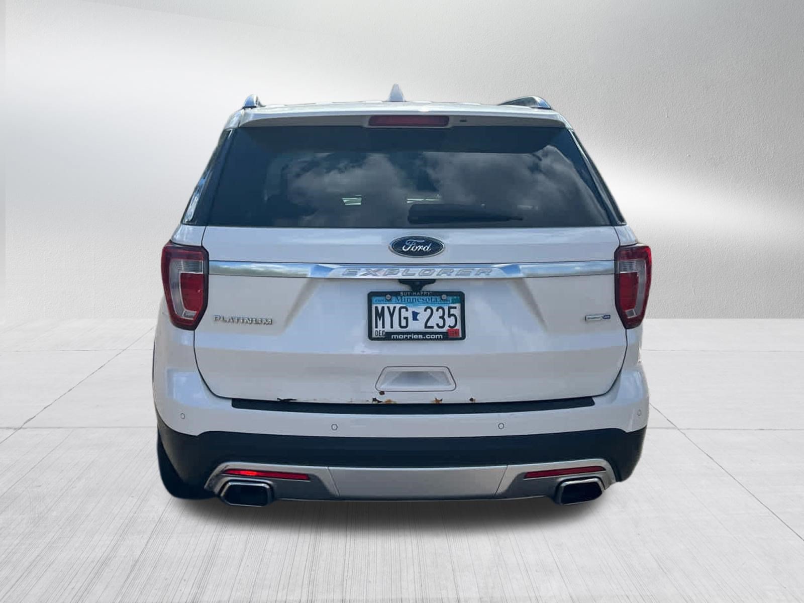 Used 2016 Ford Explorer Platinum AWD/4WD image 5