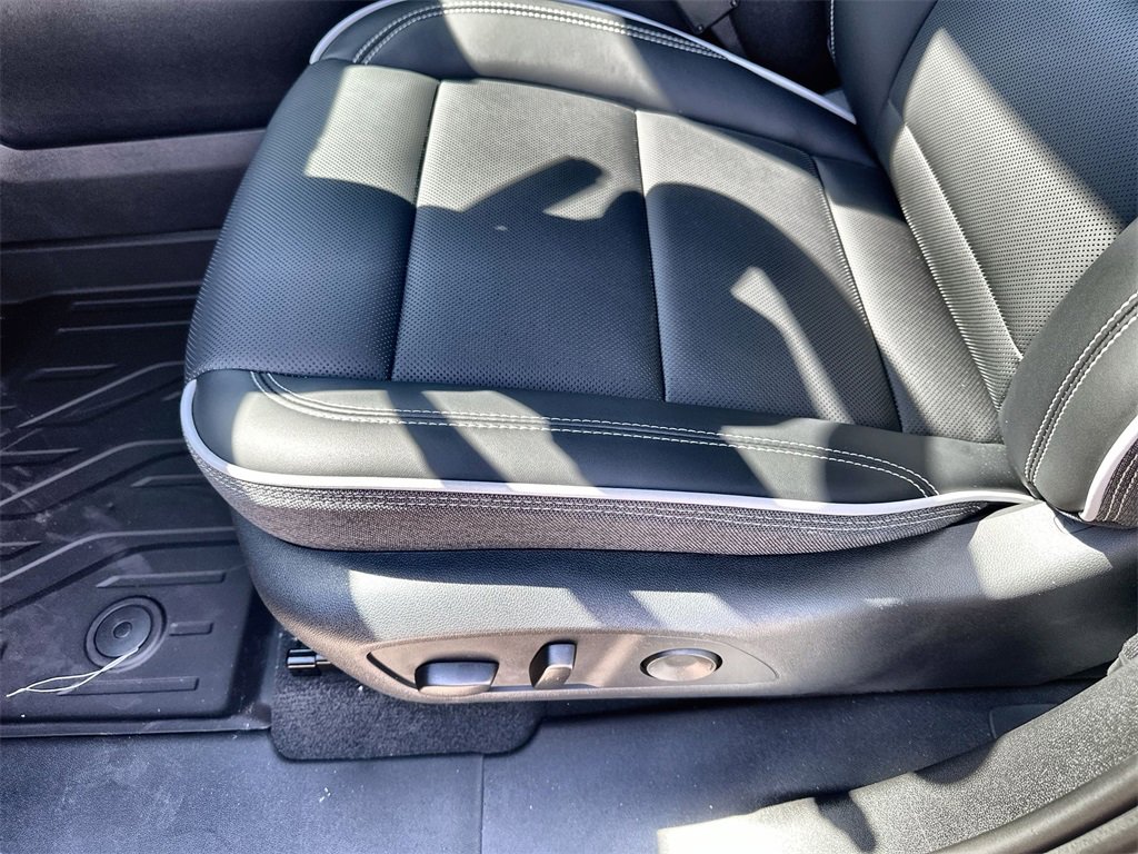 New 2026 GMC Sierra EV Elevation image 25