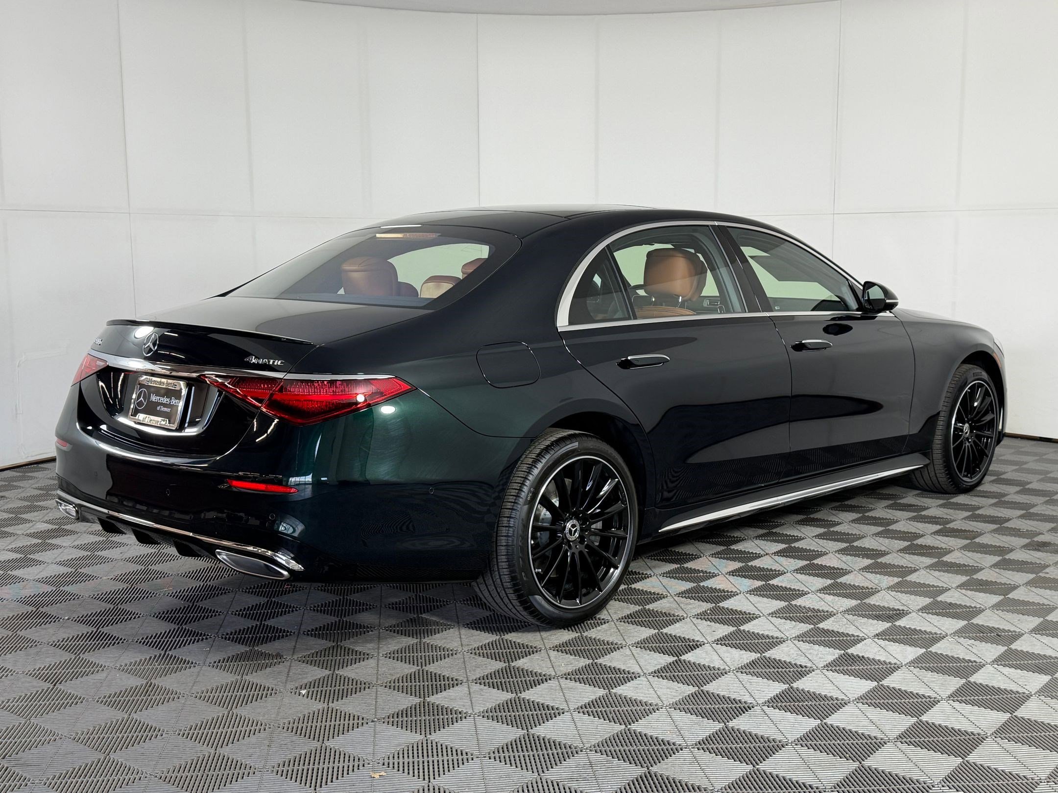 New 2026 Mercedes-Benz S 580 4MATIC Sedan image 9
