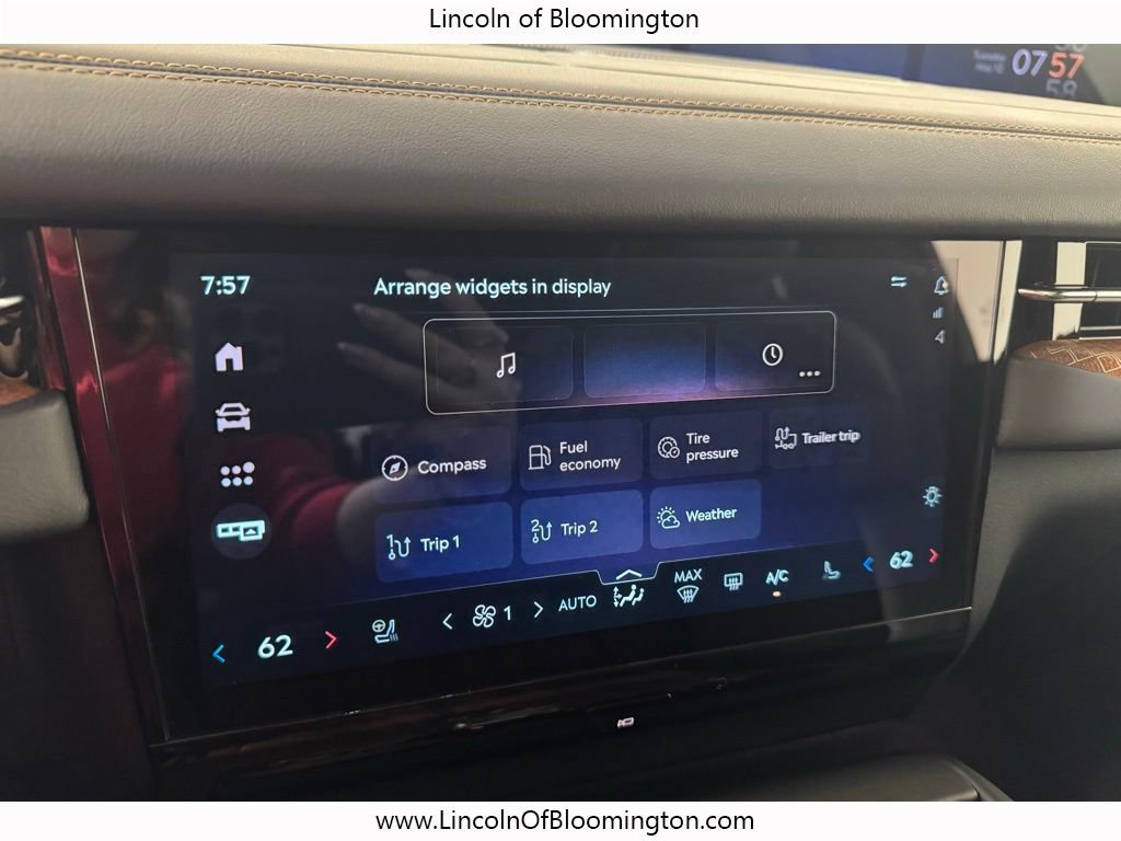 New 2025 Lincoln Navigator L Black Label AWD/4WD image 62