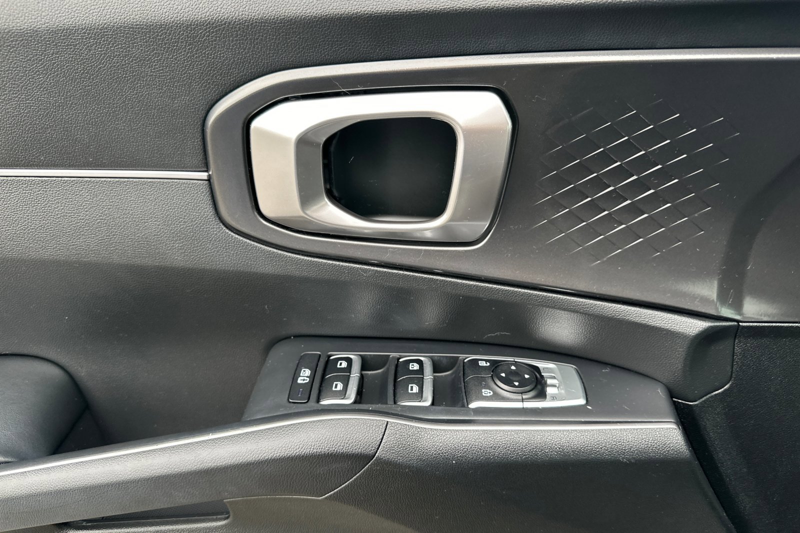 Used 2021 Kia Sorento S w/ Panoramic Sunroof Package image 12