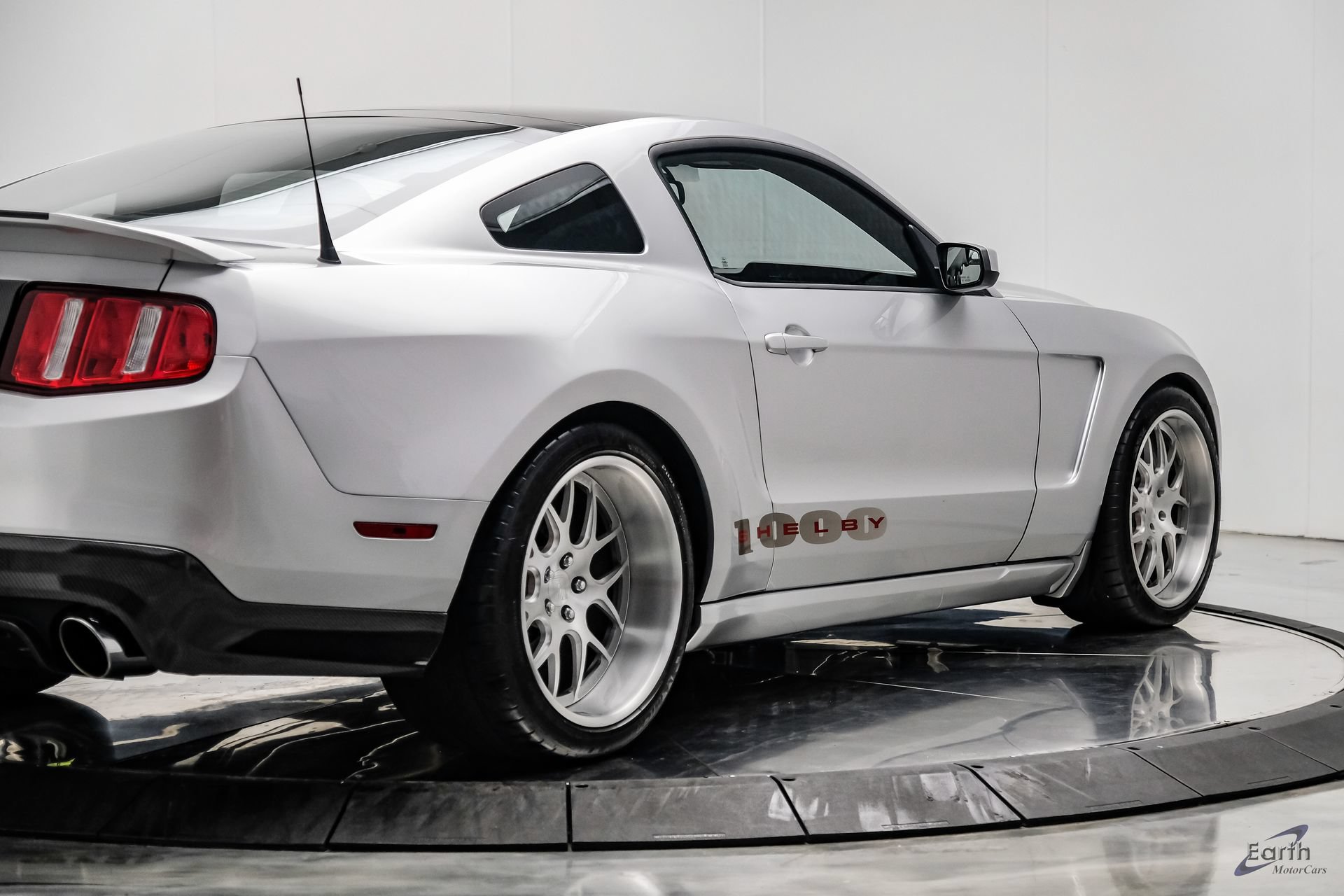 Used 2012 Ford Mustang Shelby GT500 w/ SVT Performance Pkg RWD image 23
