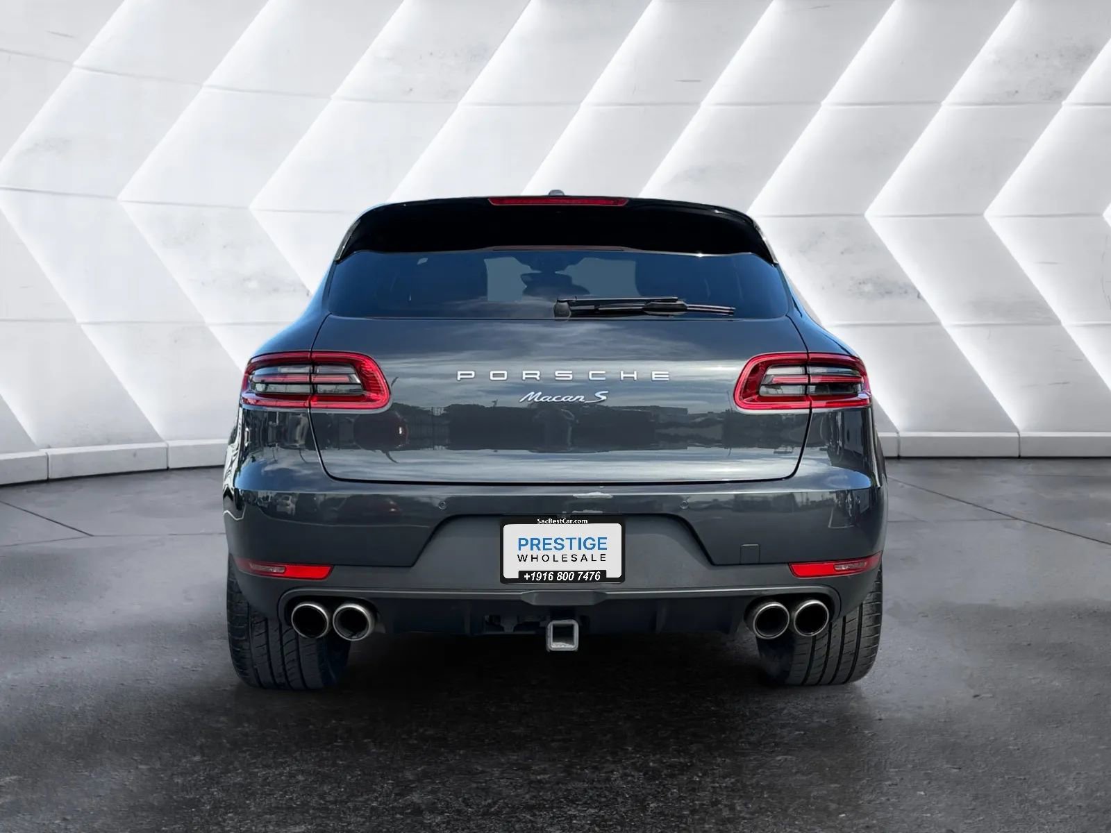 Used 2018 Porsche Macan S AWD/4WD image 4