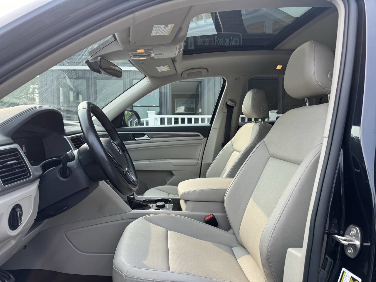 Used 2019 Volkswagen Atlas SEL R-Line image 13