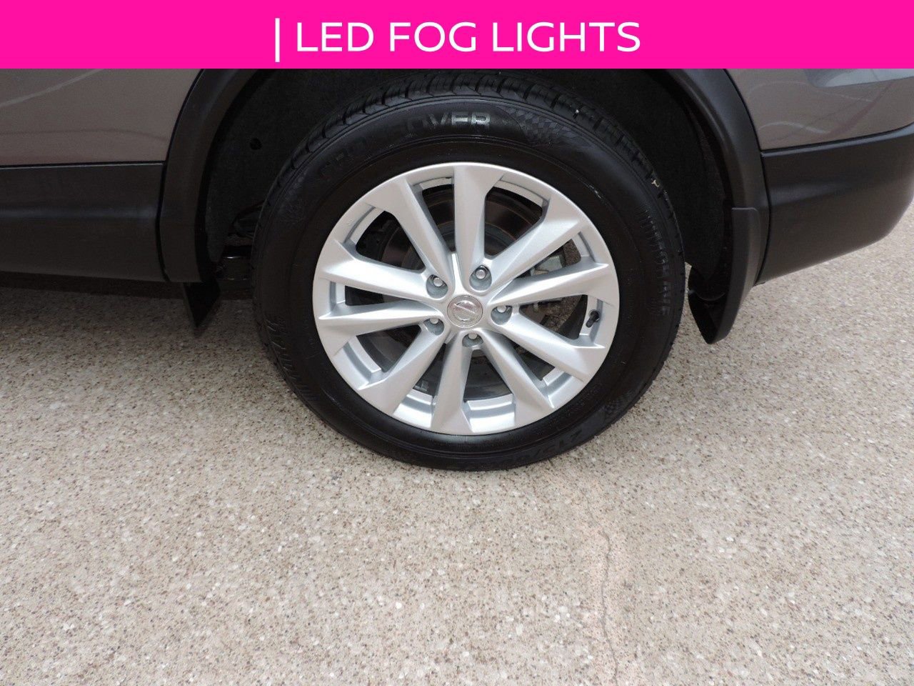 Used 2018 Nissan Rogue Sport SV w/ SV Technology Package image 15