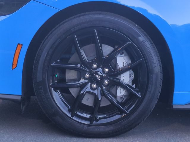 Used 2025 Ford Mustang GT RWD image 19