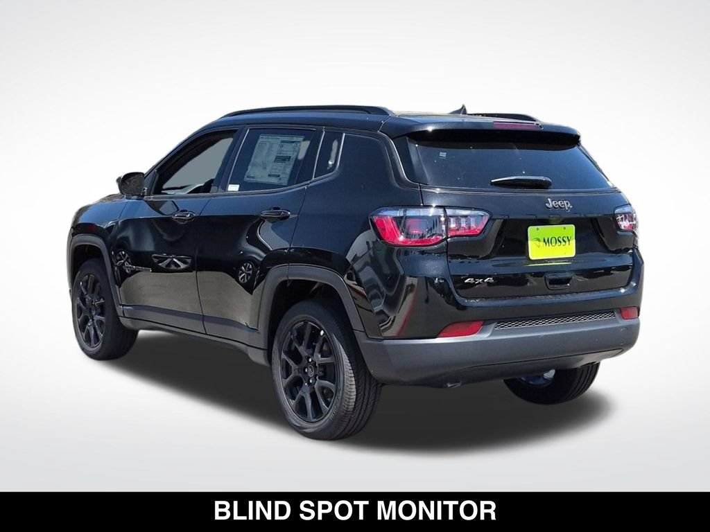 New 2026 Jeep Compass Latitude AWD/4WD image 7