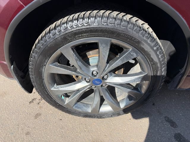 Used 2018 Ford Edge Sport w/ Equipment Group 401A AWD/4WD image 17