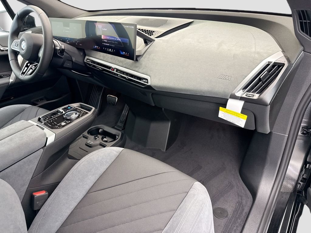 New 2026 BMW iX xDrive60 w/ M Sport Package image 16