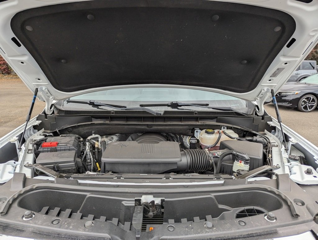 Used 2023 GMC Yukon SLT image 41