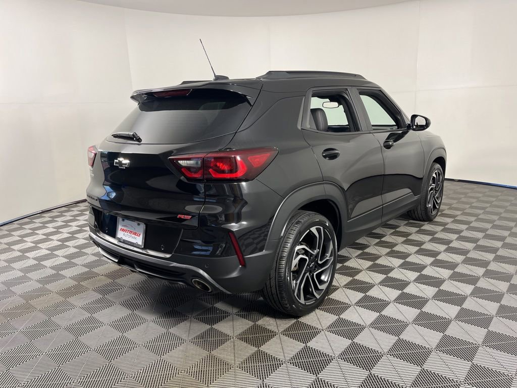 Used 2025 Chevrolet TrailBlazer RS w/ Convenience Package image 5