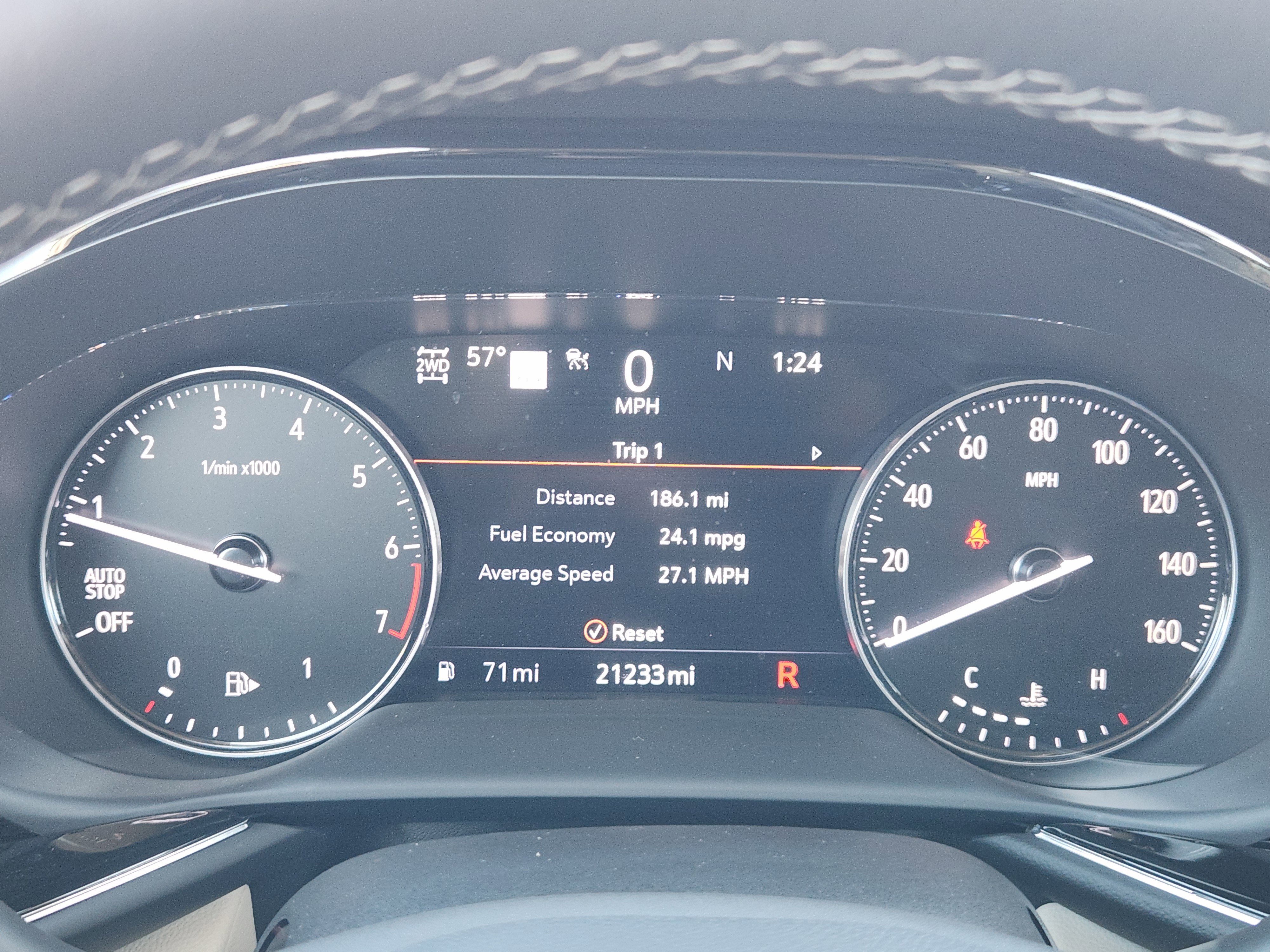 Used 2023 Buick Envision Avenir image 19