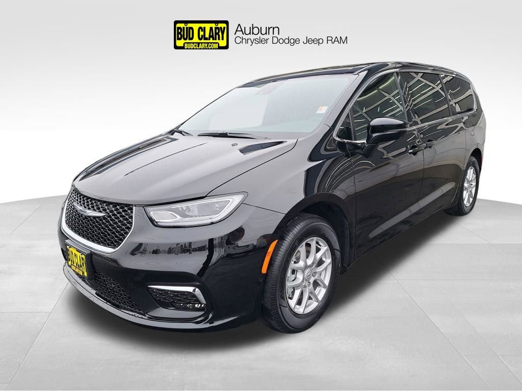New 2026 Chrysler Pacifica Select FWD image 1