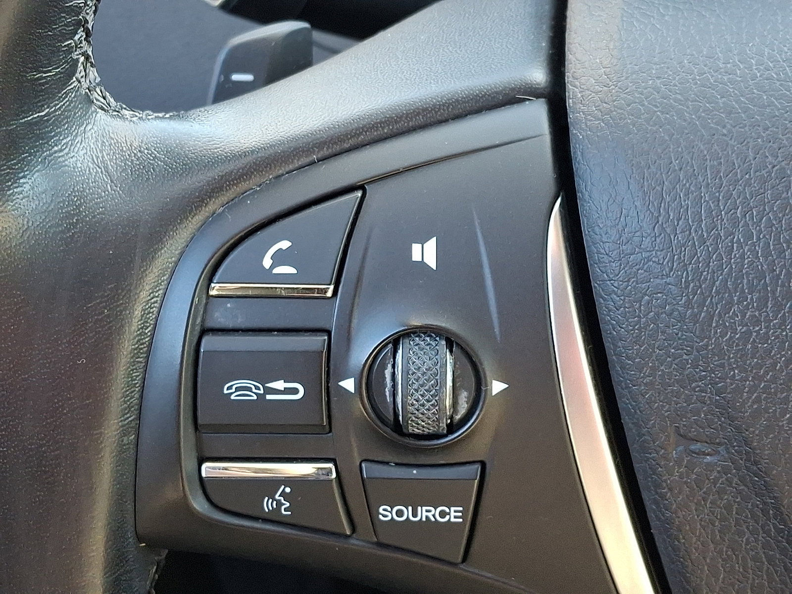 Certified 2020 Acura TLX image 23