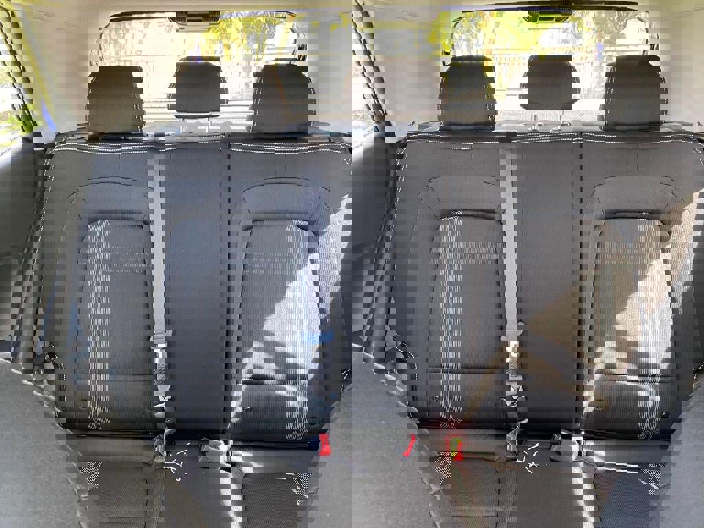 New 2026 Hyundai Venue SEL FWD image 36