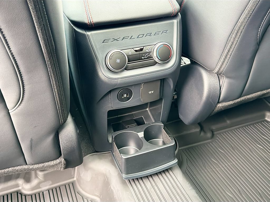 New 2026 Ford Explorer ST-Line AWD/4WD image 29