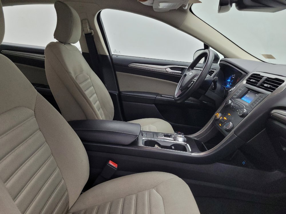 Used 2019 Ford Fusion S FWD image 21