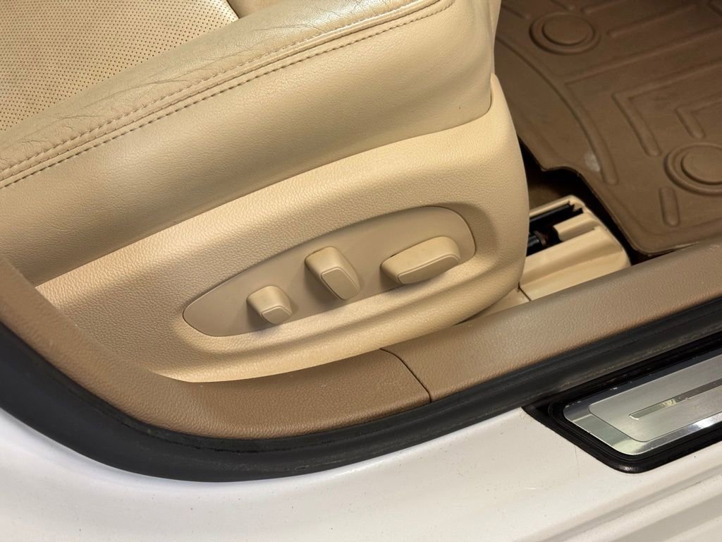 Used 2015 Cadillac CTS Luxury image 27