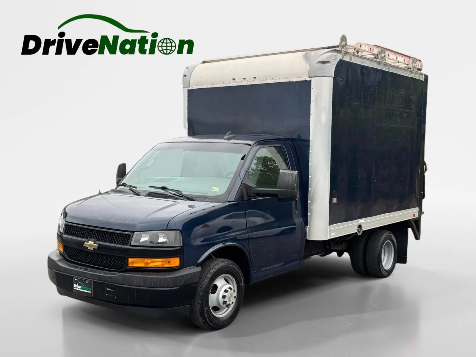 Used 2018 Chevrolet Express 3500 w/ Power Convenience Package RWD image 1