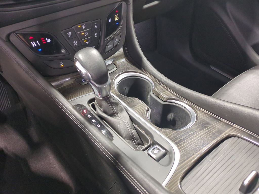 Used 2019 Buick Envision Essence image 37