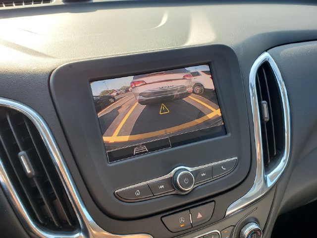 Used 2023 Chevrolet Equinox LT FWD image 29