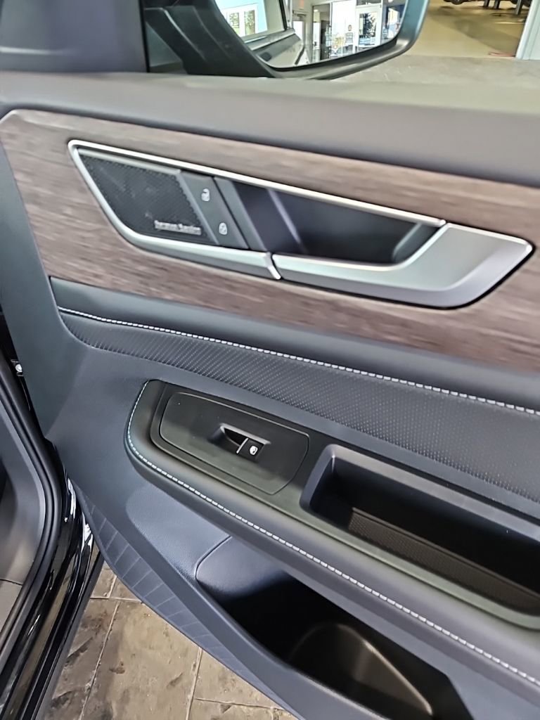 New 2026 Volkswagen Atlas SEL Premium R-Line image 12