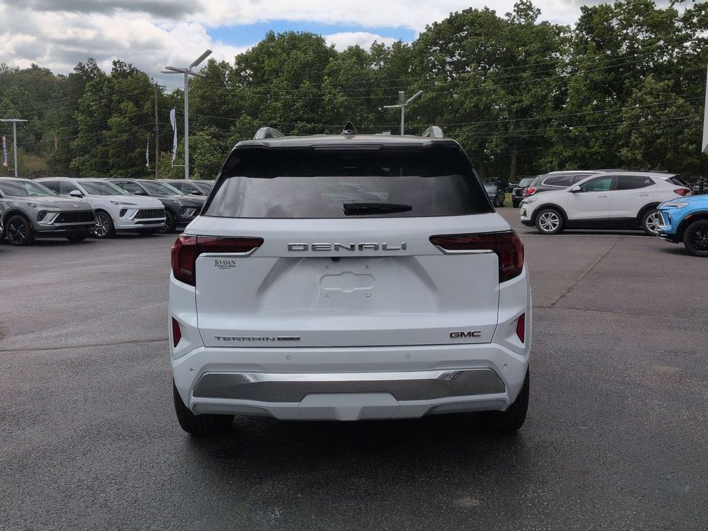 New 2026 GMC Terrain Denali w/ LPO, Floor Liner Package AWD/4WD image 6