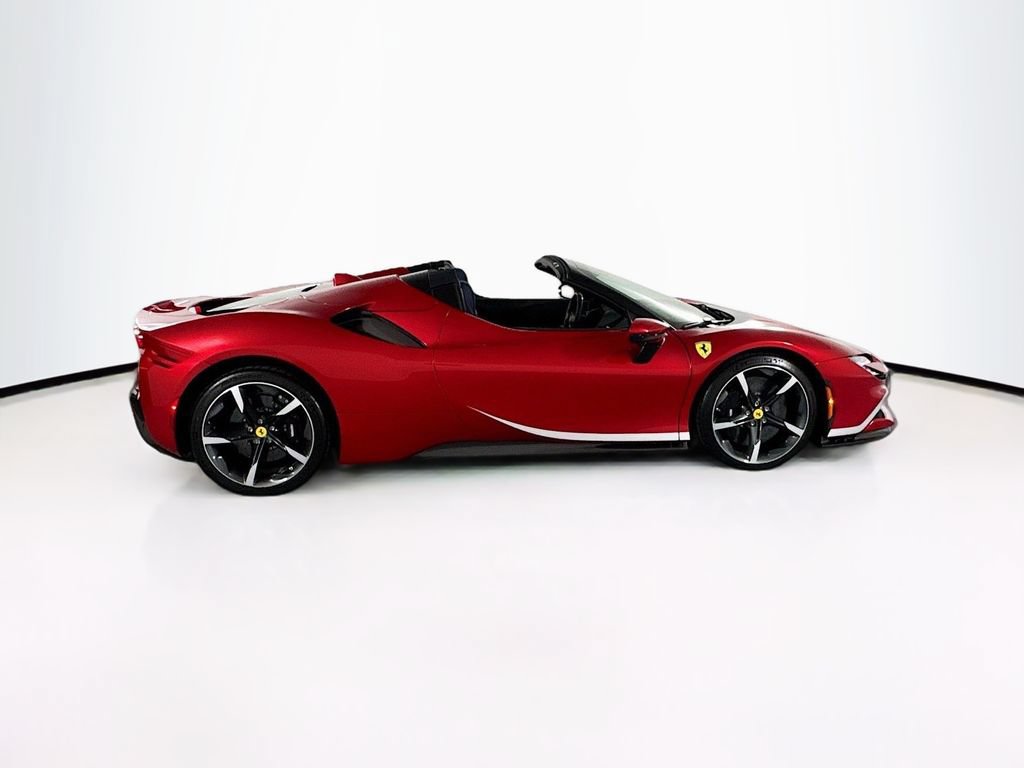 Used 2025 Ferrari SF90 Spider AWD/4WD image 4