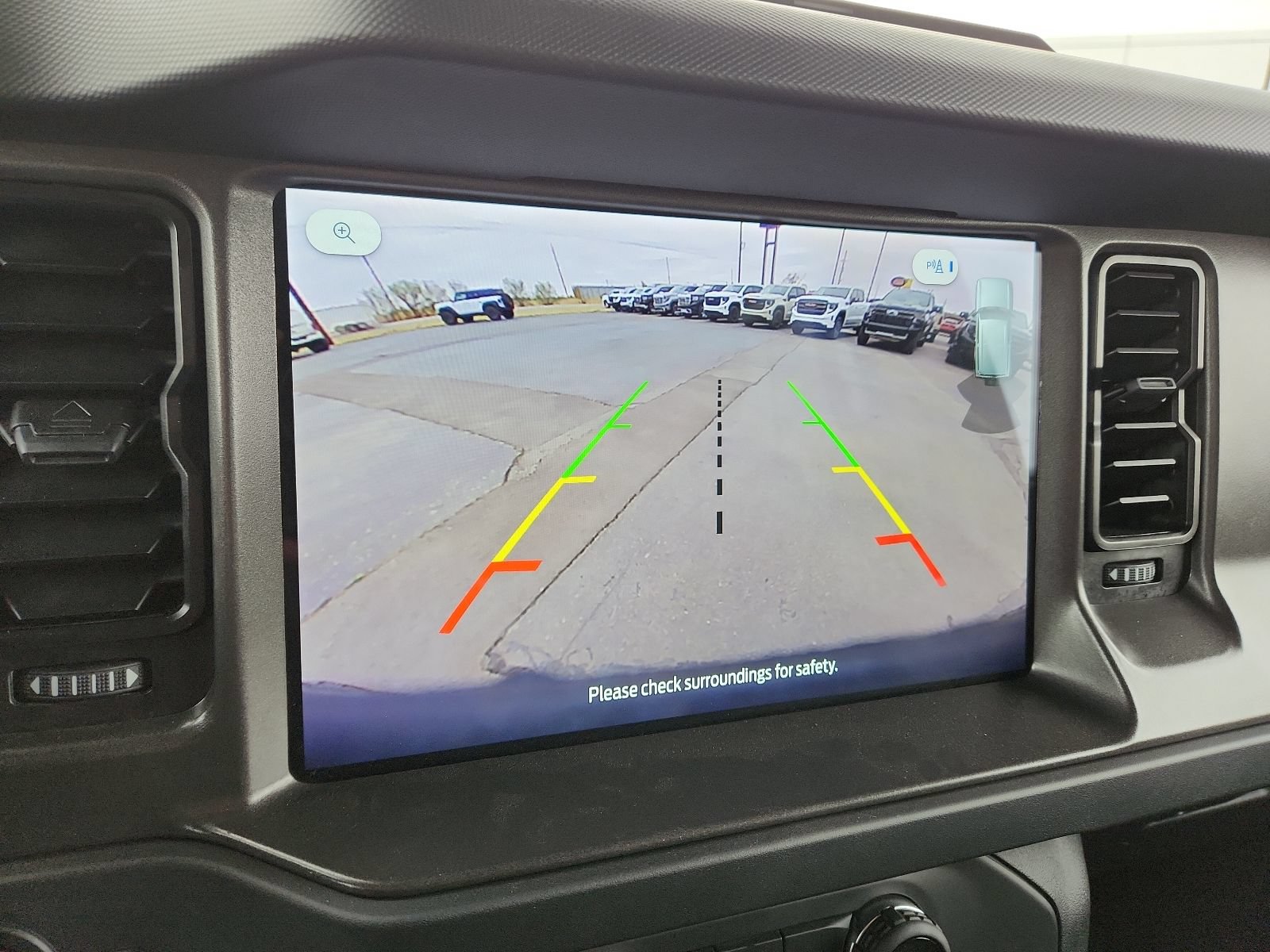 Used 2025 Ford Bronco Badlands AWD/4WD image 13