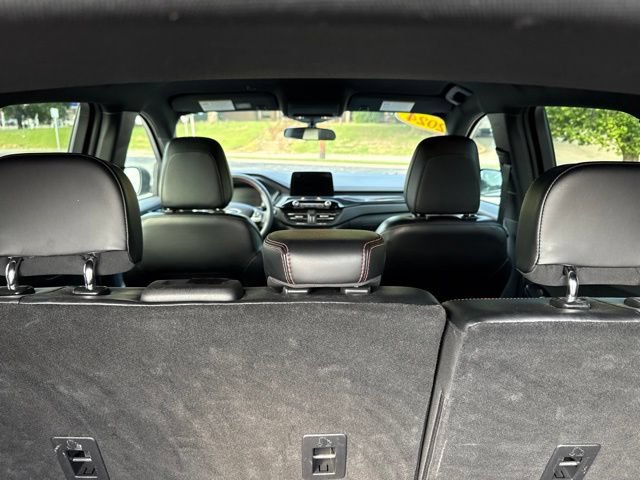 Used 2025 Ford Escape ST-Line FWD image 7