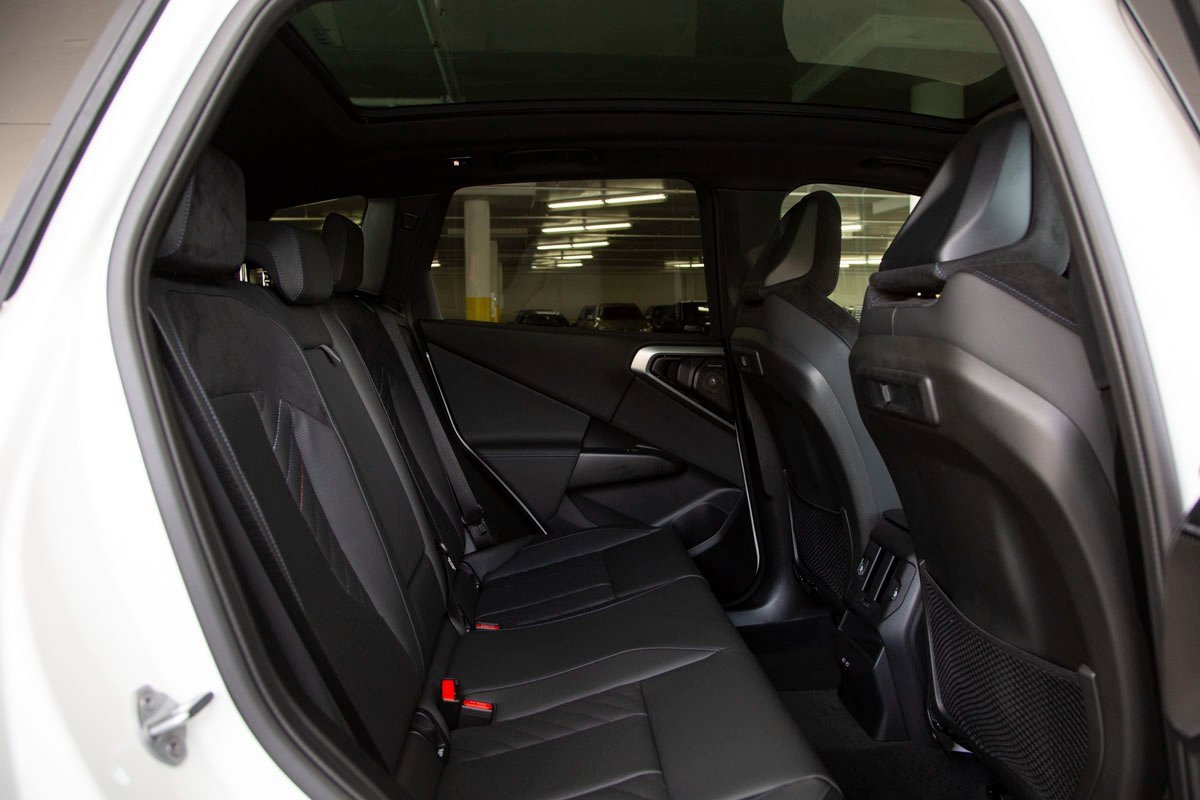 Used 2025 BMW X3 M50 w/ Premium Package image 29